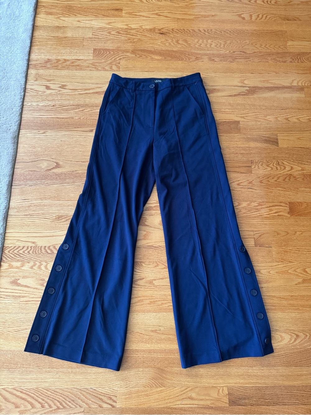 Ralph Lauren woman’s Navy Wide-Leg Button Hem Pants
